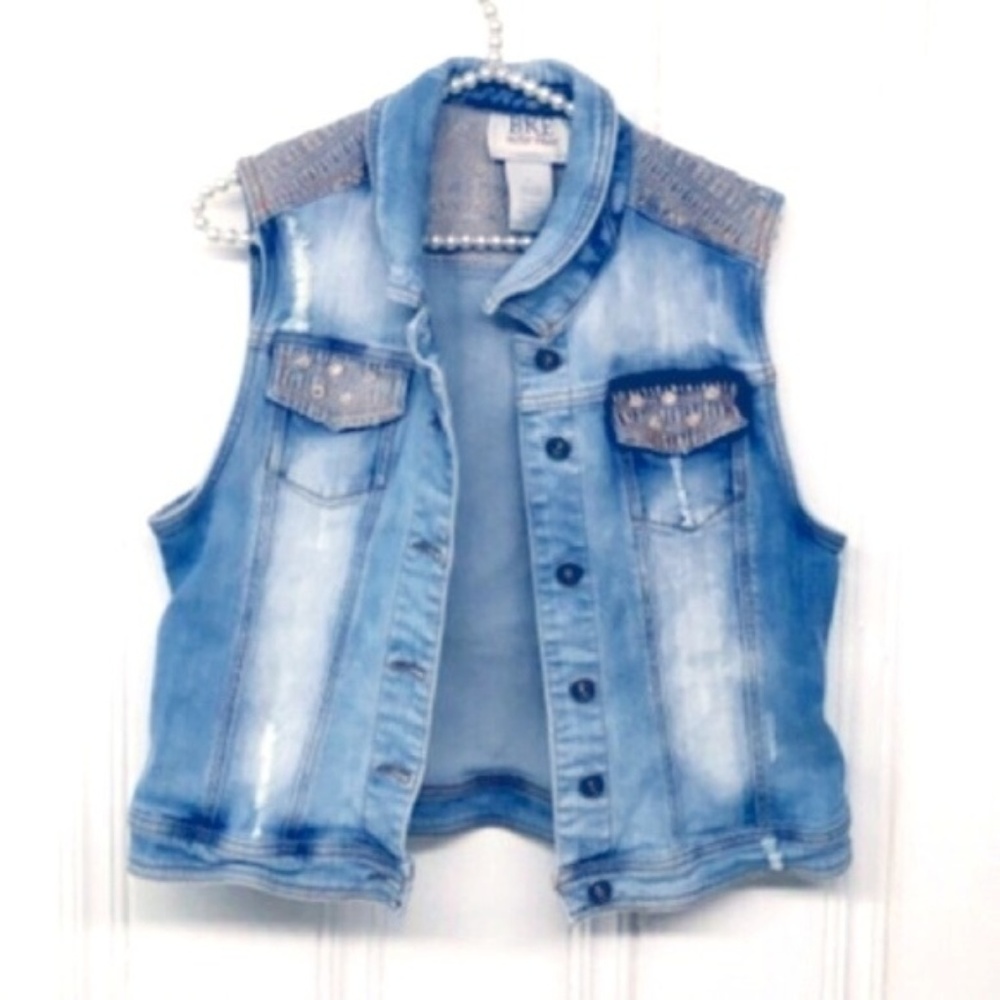 BKE Distressed Embroidered Denim Vest Size Large